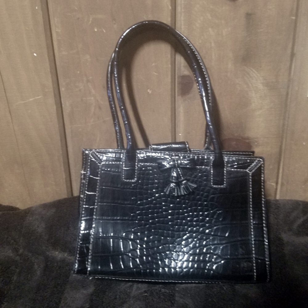 Liz Claiborne Black Handbag